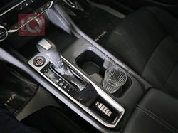 نیسان سێنترا